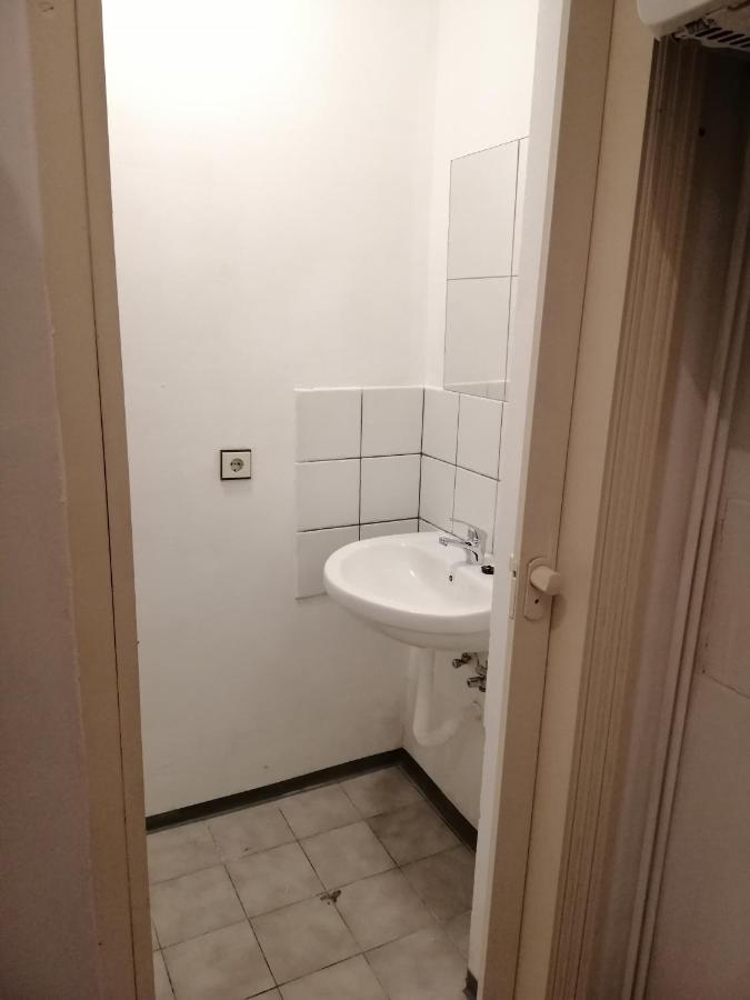 Momore Apartments Вена Экстерьер фото